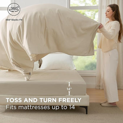 Bedsure King Size Comforter Set - 7 Pieces White King Bedding Set for All Seasons, Boho Contrasting Design Bed in a Bag with Comforter, Sheets, Pillowcases & Shams
