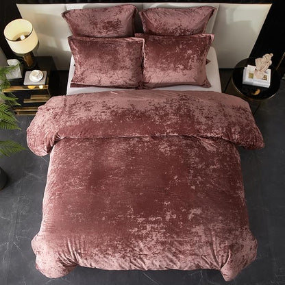 Ivellow Crushed Velvet Comforter Set King, Lightweight Comforter Set, 5pcs Ultra Soft Breathable Pink Comforter Set, Luxury Cozy Flannel Comforter King Size (1 Comforter,2 Pillow Shams, 2 Euro Shams)
