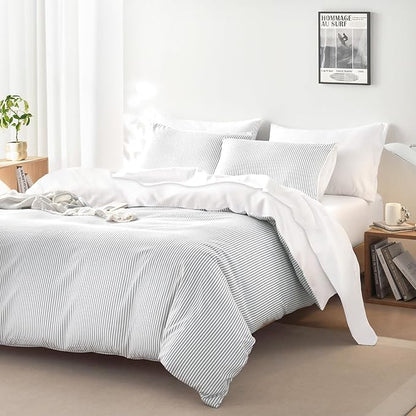 Wake In Cloud - Striped Comforter Set with Sheets, Ticking Stripe Vertical Pinstripe Neutral Farmhouse Pattern Printed, 7 Pieces Bed in a Bag, Gray White, Full Size