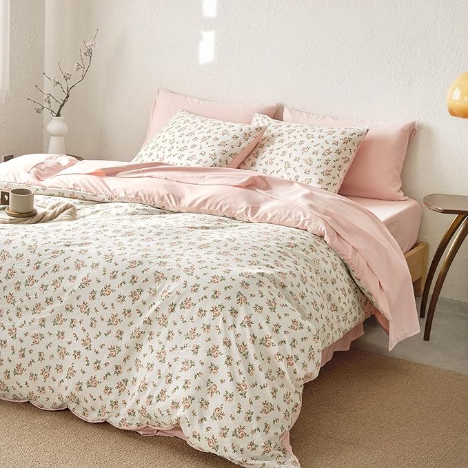Wake In Cloud - Floral Comforter Set with Sheets, Coquette Cottagecore Aesthetic Flower Shabby Chic Pattern for Women Teen Girls, 7 Pieces Bed in a Bag, Peach Blush, Full Size