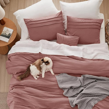 Bedsure Twin Comforter Set - 3 Pieces Pinch Pleat Bed Set, Dusty Pink Boho Bedding for All Season, 1 Soft Comforter, 1 Pillowcase, 1 Decorative Pillow