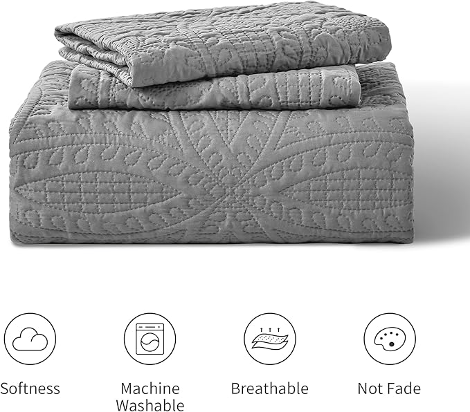 Love's cabin Oversized King Size Quilt Bedding Set Grey Bedspreads - Oversized King Lightweight Bedspread Comforter - Coin Pattern Coverlet for All Season - 3 Pieces (1 Quilt, 2 Pillow Shams)