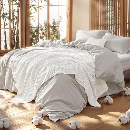 Bedsure 5 Pieces Cotton Comforter Set with Cotton Waffle Throw Blanket - Beige Comforter Full Size, Pillow Shams, White Cooling Blanket of Rayon Derived from Bamboo for Hot Sleepers, Throw Pillow