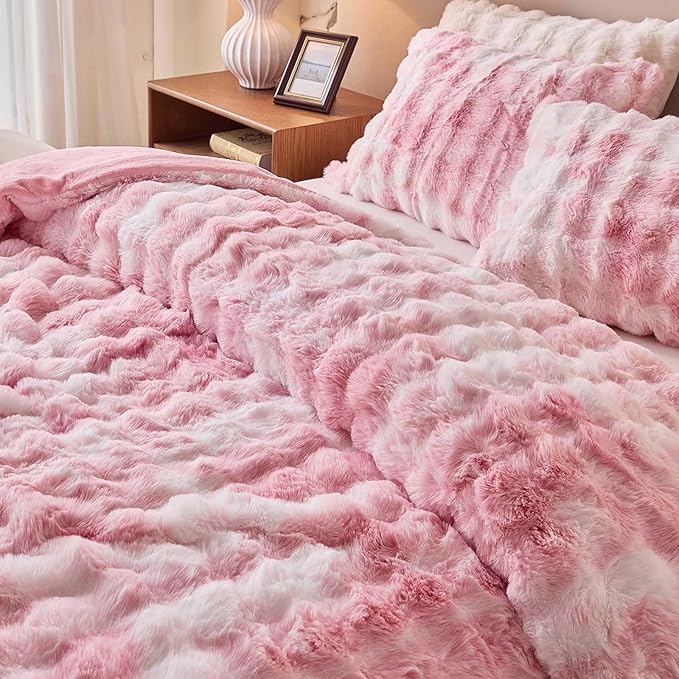 Full Faux Rabbit Fur Comforter Set - 3 Pieces Fluffy Bedding Set Ultra Soft Warm Shaggy Plush Winter Flannel Bedding Set for Girls Women, Skin Friendly Sherpa Comforter Bed Set & 2 Pillow Shams Pink