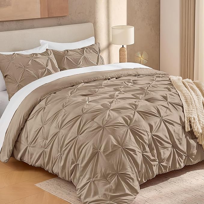 Andency Taupe Queen Comforter Set, 3 Pieces All Season Warm Soft Bedding Comforters & Sets for Queen Bed, Lightweight Pinch Pleat Bed Set for Adults Teens (90x90Inch)