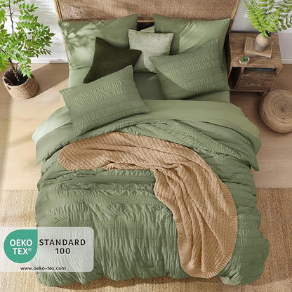 CASAAGUSTO King Size Comforter Set, 7 Pieces Olive Green Seersucker Bed in a Bag King Soft All Seasons, King Bedding Sets with Comforter, Flat Sheet, Fitted Sheet, 2 Pillow Shams, 2 Pillowcases