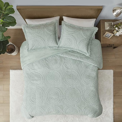 Madison Park Arya Soft, Cozy Plush Comforter Set, Medallion Embroidered Design, Modern All Season Down Alternative Bedding with Matching Sham, Twin, Aqua 2 Piece