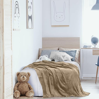 Utopia Bedding Fleece Blanket Twin Size Camel 300GSM Luxury Anti-Static Fuzzy Soft Microfiber Bed Blanket (60x80 Inch)