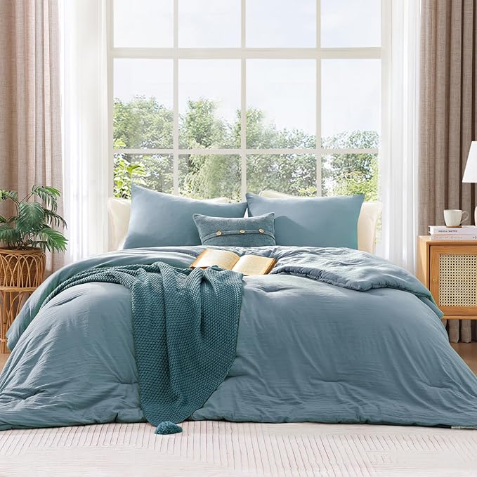 WRENSONGE Full Size Comforter Sets - 3 Pieces Dusty Blue Comforter Prewashed Soft Lightweight for All Seasons, Fluffy Down Alternative Comforter Full Size with 2 Pillow Shams