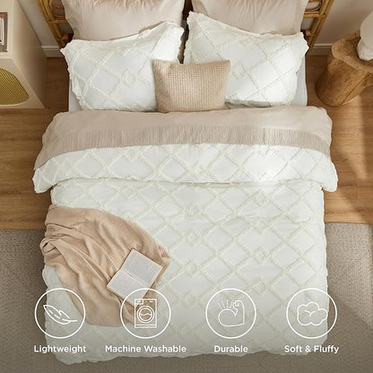 Bedsure Boho Comforter Set Queen - Ivory Tufted Queen Size Comforter, 3 Pieces Farmhouse Shabby Chic Embroidery Bed Set, Soft Fluffy Geometric Pattern Bedding for All Seasons