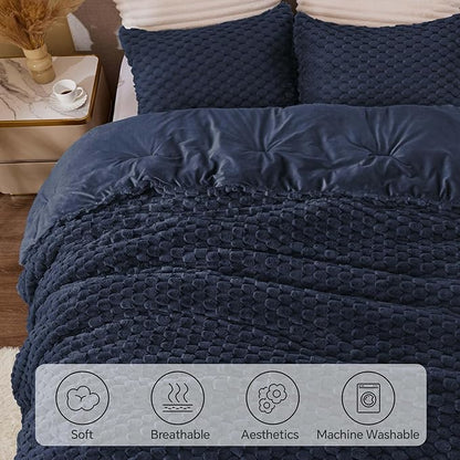 BEDELITE Fluffy Queen Comforter Set - Navy Blue Fleece Soft Comforter for Queen Size Bed, Luxury Warm Bedding Set for Winter, Fuzzy Bed Set 3 Pieces (1 Comforter, 2 Pillowcases)