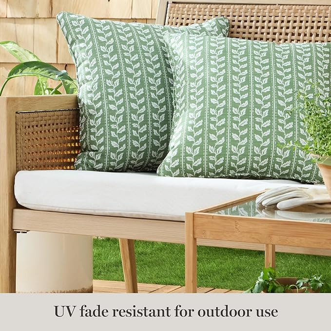 Martha Stewart Vineyard Vines Indoor Outdoor Decorative Pillow 2-Pack Set, UV Fade Resistant, Water Repellent, Printed Garden Design, Green, 18"x18"