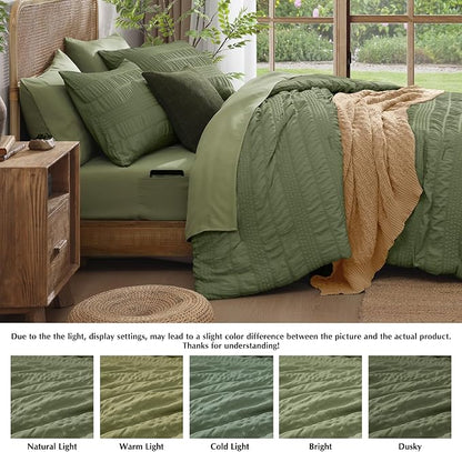 CASAAGUSTO King Size Comforter Set, 7 Pieces Olive Green Seersucker Bed in a Bag King Soft All Seasons, King Bedding Sets with Comforter, Flat Sheet, Fitted Sheet, 2 Pillow Shams, 2 Pillowcases