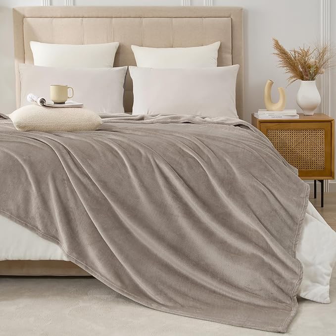 Hansleep Fleece Mocha Brown Full Blanket, Super Soft Flannel Fuzzy Plush Cozy Blanket for All Seasons, Mocha Brown, Full 84x90 Inches