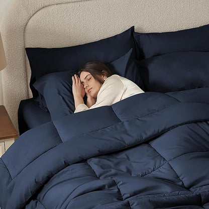 SunStyle Home Navy Blue King Size Comforter Set - 7 Pieces Bed in a Bag, Lightweight Goose Down Alternative Bedding Sets with All Season Comforter, 1 Flat Sheet, 1 Fitted Sheet, 4 Pillowcases