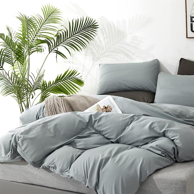 CLOTHKNOW Dusty Blue Queen Comforter Set 3Pcs Haze Blue Bedding Comforter Sets Soft Women Grils Queen Comforter with 2 x Pillow Cases