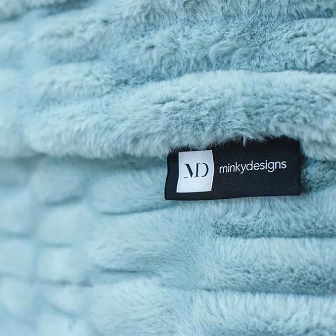 Minky Designs Glacier Glide Minky Blanket – Ultra Soft Faux Fur Throw Blanket for Couch, Bed & Home – Fluffy, Warm & Luxurious – Chic Collection (X-Large, 60x84)