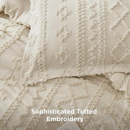 Bedsure Tufted Boho Comforter Set Oversized Queen - Beige Boho Bed Set, GentleSoft™ 3 Pieces Farmhouse Shabby Chic Embroidery Bedding, Gifts for Woman, Soft Jacquard Comforter for All Seasons