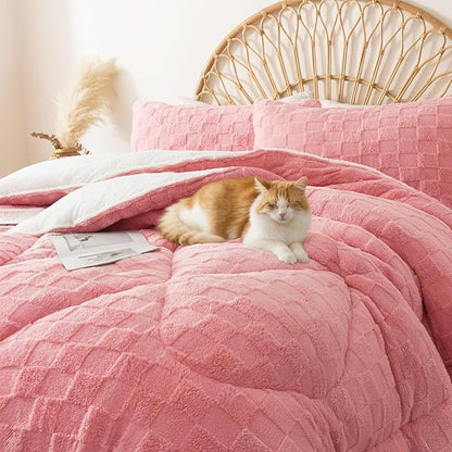 ELNIDO QUEEN® Fluffy Comforter Set King, Pink Winter Fleece Comforter Ultra Soft & Extra Pluffy Plush Comforter Set, Cozy Fuzzy Bed Comforter 3 Pieces (1Comforter, 2 Pillowcases),102x90 inch
