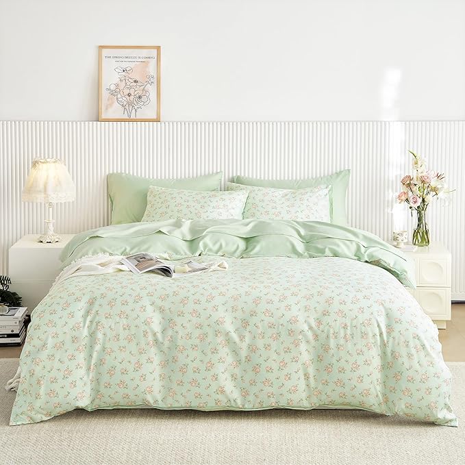 Wake In Cloud - Floral Comforter Set with Sheets, Coquette Cottagecore Aesthetic Flower Shabby Chic Pattern for Women Teen Girls, 7 Pieces Bed in a Bag, Green Pink, Queen Size