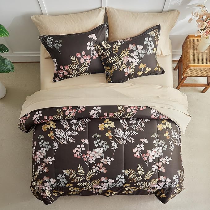AIKASY Bed in a Bag 7 Pieces Queen Size - Floral Print - Soft Microfiber, Reversible Bed Comforter Set (1 Comforter, 2 Pillow Shams, 1 Flat Sheet, 1 Fitted Sheet, 2 Pillowcases)（Black, Queen）