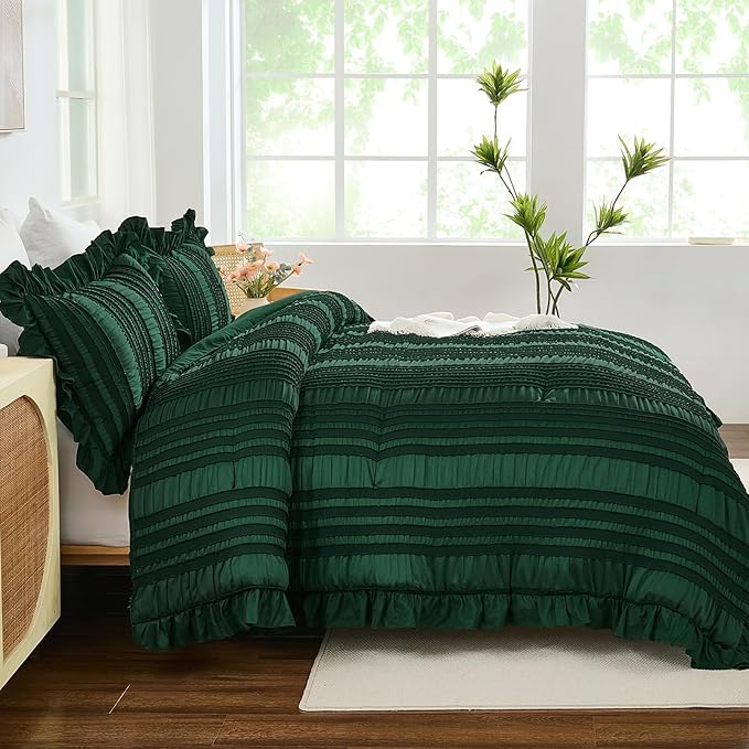 WONGS BEDDING Queen Size Comforter,Christmas Emerald Green Boho Comforter Set Queen,Shabby Chic Bedding Set for Bed, 3 Pieces Soft Lightweight Farmhouse Comforter for All Season 90"×90"