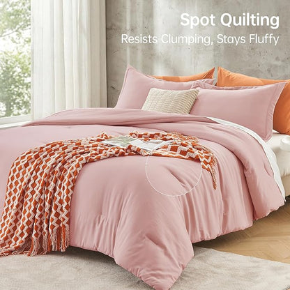MUXHOMO Oversized Queen Comforter Sets, All Season Ultra Soft Down Alternative Bedding - 3 Piece Lightweight Bed Set Includes 1 Comforter (98"*98") and 2 Pillow Shams (20"x26"), Rose Gold