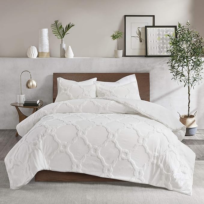 Madison Park Tufted Chenille Cotton Comforter, All Season Bedding Set, Matching Shams, Pacey Shabby Chic, Geometric Ogee Off White Full/Queen(90"x90") 3 Piece