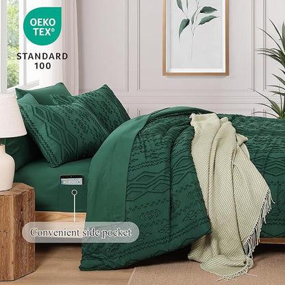 Queen Comforter Set Emerald Green, Tufted Boho Bedding Farmhouse Dark Green Bed Set, All Season 7 Pieces Bed in a Bag with Sheets, Pillowcases & Shams
