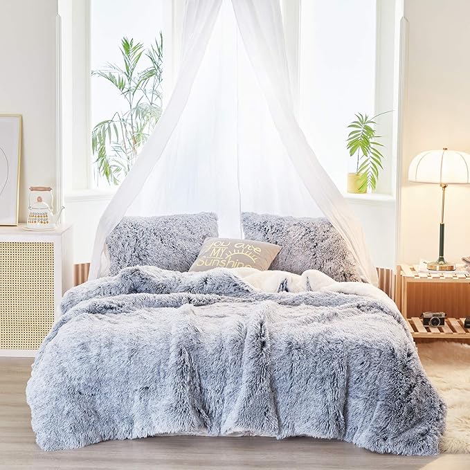 Flysheep Luxury Faux Fur Shaggy Fluffy Comforter Set Twin Size Mixed Gray and White Long Hair, 3 Pieces Plush Flannel Sherpa Backing Reversible Soft Microfiber Bedding Set Super Warm for Winter