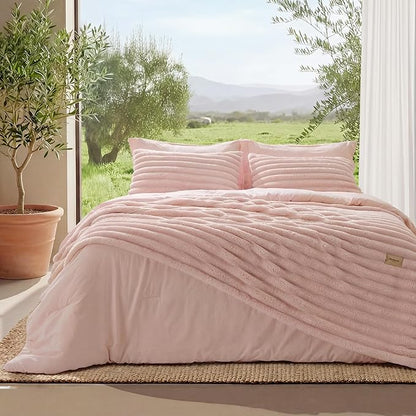 Bedsure Gentlesoft™ 2-in-1 Queen Comforter Set and Detachable Fluffy Blanket, Pink Bedding Set for All Season Use, SnapTech Design for Space Saving (Includes 2 Pillow Shams, 2 Pillowcases)