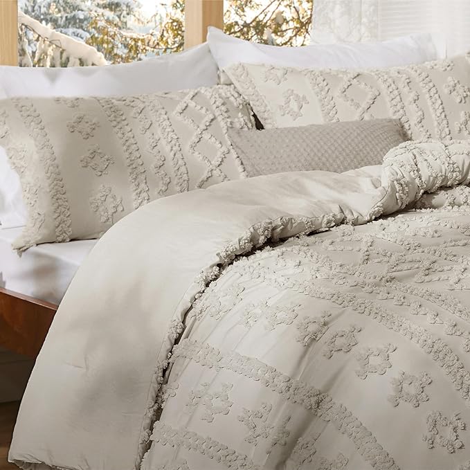 Bedsure Tufted Boho Comforter Set King Size - Linen Boho Bed Set, GentleSoft™ 3 Pieces Farmhouse Shabby Chic Embroidery Bedding, Gifts for Woman, Soft Jacquard King Comforter for All Seasons