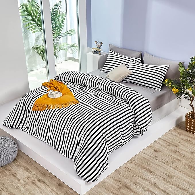 Karever White and Black Striped Comforter Set Full/Queen Soft Durable Striated Bedding Set Ticking Quilts for Girls Boys Hotel Quality