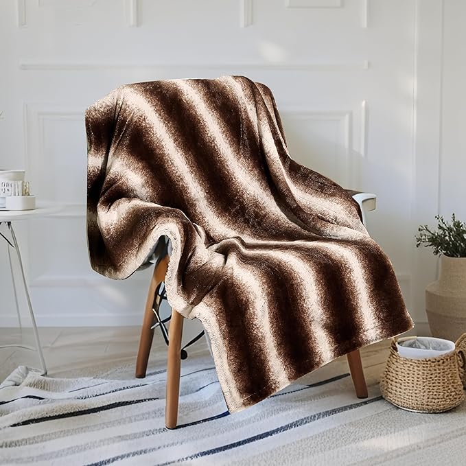 Electric Heated Blanket Throw Size 50"×60" with 4 Heating Levels & 4 Hours Auto Off, Heating Throw Plush Faux Fur, Energy Efficient, Machine Washable, Brown White