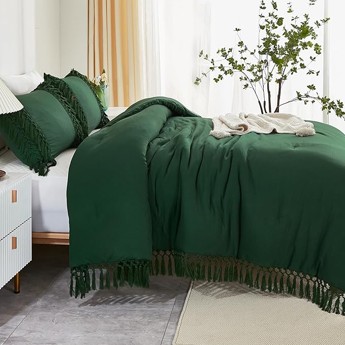 Andency Emerald Comforter Set California King, 3 Pieces Boho Tassel Lightweight Soft Bedding Comforter Sets for King Bed, All Season Fluffy Fringe Bed Set (104x96In Comforter & 2 Pillowcases)