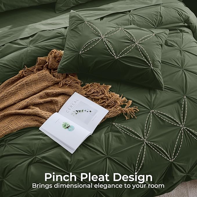 Sasttie Full Size Comforter Set, 7-Piece Bed in a Bag Double, Pintuck Bedding Set for All Season, Includes Comforter, Flat Sheet, Fitted Sheet, Pillowcases and Pillowshams, Dark Green