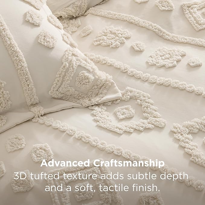 Bedsure Boho Tufted Beige Comforter Set Queen Size, GentleSoft™ 3 Pieces Boho Farmhouse Decor Bedding, Exquisite Shabby Chic Bedding for All Seasons, 1 Bed Comforter, 2 Pillow Shams, 90x90 Inches