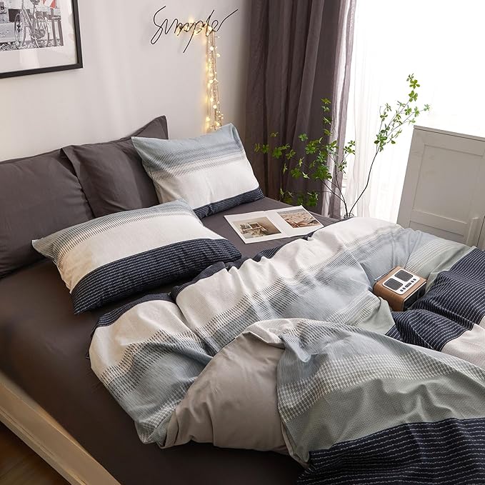 VM VOUGEMARKET Stripes Comforter Set King Gray Blue Striped Bedding Comforter with 2 Pillowcases Modern Style Lightweight Soft Comforter Set for Men Adutls