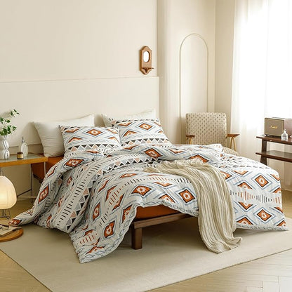 CLOTHKNOW Geometric Aztec Bedding Set - Boho Brown & White Comforter, 3Pcs Full Set