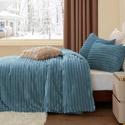 BEDELITE Fleece Twin Comforter Set -Super Soft & Warm Fluffy Blue Fog Bedding, Luxury Fuzzy Heavy Bed Set for Winter with 1 Pillow case