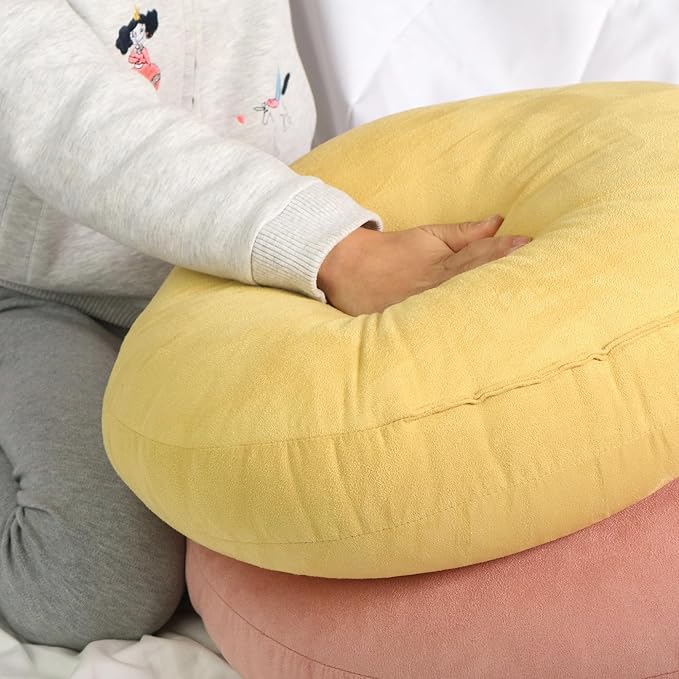 Round Throw Pillow 18x18 for Kids 100% Polyester Filling Super Soft Cushion Ultra Fluffy Down-Like Touch Decor Round Floor Pillow for Couch Bed Sofa, Ginger Yellow, 1 Piece