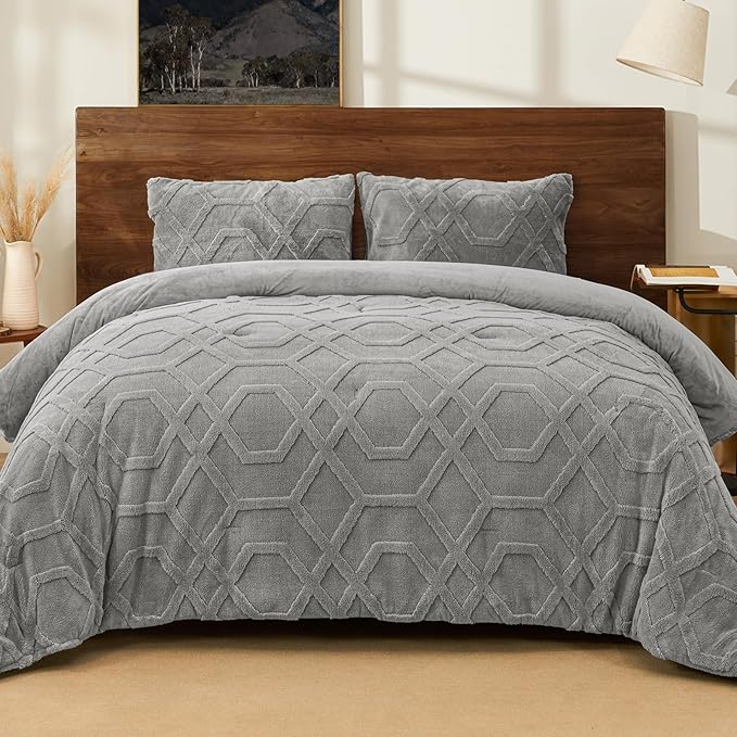 PHF Warm Sherpa Fleece Twin Comforter Set, 3D Tufted Fluffy Grey Bedding for Winter, Soft 2 Pieces Shaggy Bed Set, 1 Comforter (68"x90") and 1 Pillowcase (20"x26")
