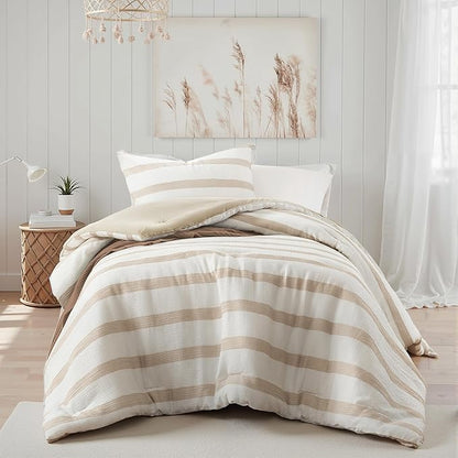 Madison Park Essentials Striped Comforter Set Twin Size, Yarn-Dyed Reversible Comforter with Minimalist Stripes, Crinkled Texture Bedding Set for All-Season Lightweight Warmth, Merritt Taupe