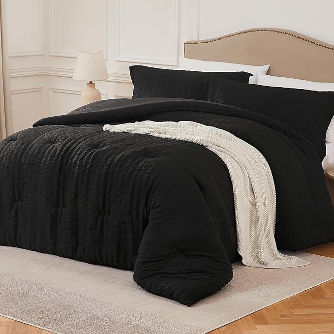Black King Comforter Set - 3 Pieces Seersucker Lightweight Bedding Comforter Sets (1 Soft Fluffy Comforter & 2 Pillowcases) - All Seasons Cozy Luxury Bed Sets for Women Men