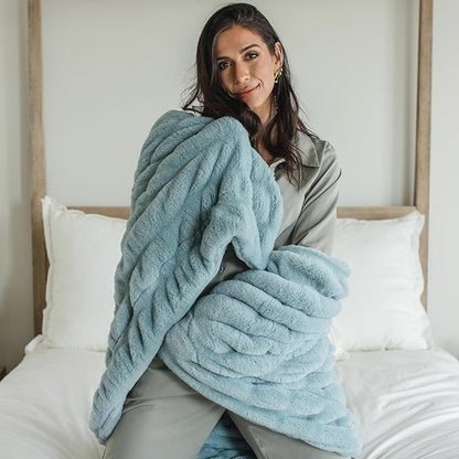 Minky Designs Glacier Glide Minky Blanket – Ultra Soft Faux Fur Throw Blanket for Couch, Bed & Home – Fluffy, Warm & Luxurious – Chic Collection (Large, 60x72)