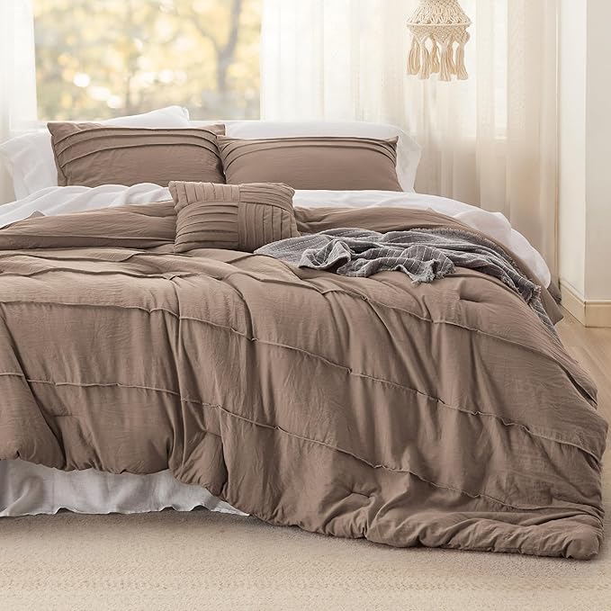 Bedsure Brown King Size Comforter Set - 4 Pieces Pinch Pleat Bed Set, Down Alternative Bedding Sets for All Season, 1 Comforter, 2 Pillowcases, 1 Decorative Pillow