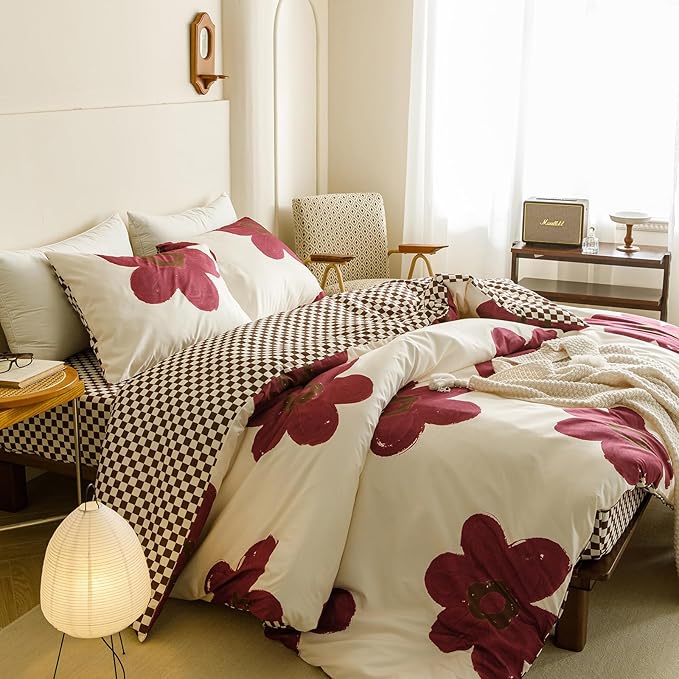 CLOTHKNOW Burgundy Floral King Size Comforter Set Sunflower Bedding Comforter Sets Soft Brown Plaid Comforter with 2 x Pillow Cases