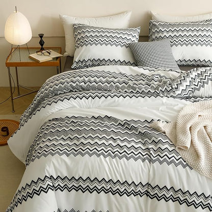 CLOTHKNOW Black White Queen Comforter Set Striped Waves Bedding Comforter Sets Soft All Season Farmhouse Comforter with 2 x Pillow Cases