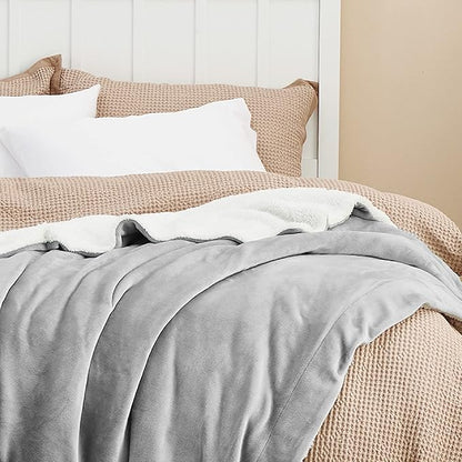 Bedsure GentleSoft Sherpa Fleece Throw Blanket Twin Size for Couch - Thick and Warm Throw for Women and Men, Soft Fuzzy Plush Twin Blanket for Winter, Non-Heated, Light Grey, 60x80 Inches