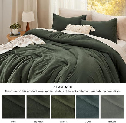 Bedsure California King Comforter Set, Dark Green Soft Prewashed Bedding for All Seasons, 3 Pieces GentleSoft™ Bed Set, 1 Lightweight Comforter (104"x96") and 2 Pillowcases (20"x36")